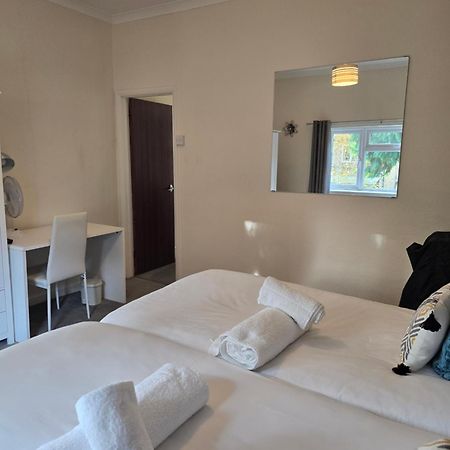 14B Malden Apartment Watford  Ngoại thất bức ảnh